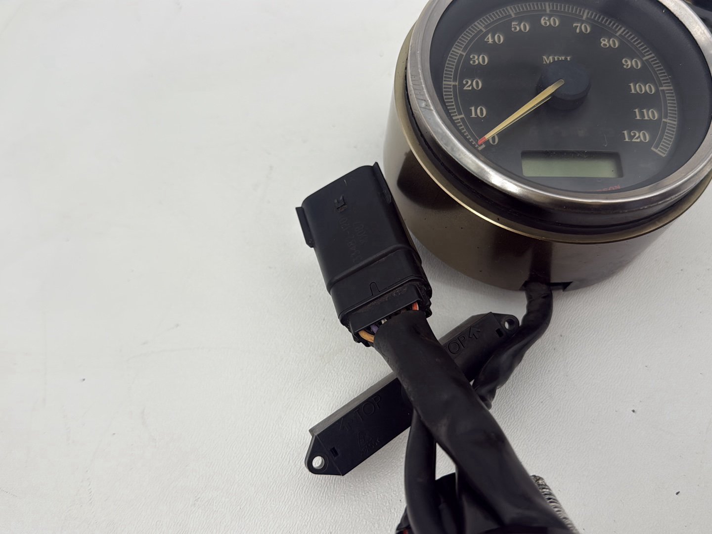 2004 - 2022 Harley-Davidson Sportster 1200 Nightster Speedo Speedometer Gauge Cluster  	67037-08