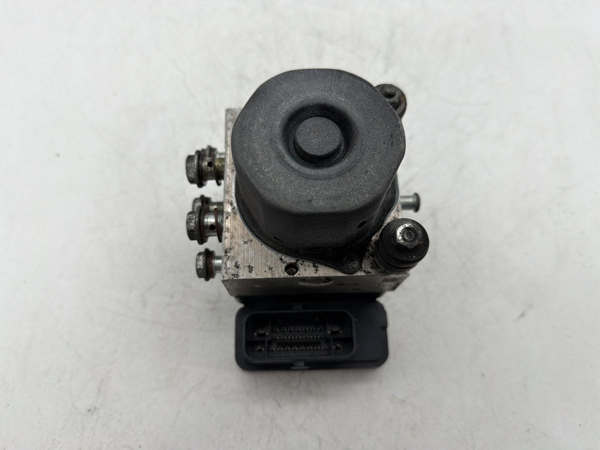 2014 Harley Electra Glide Touring Ultra OEM ABS Brake Pump & Control Module