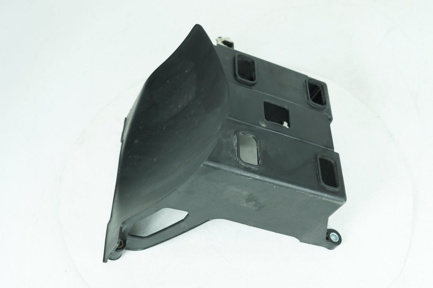 2008 - 2016 Harley-Davidson Touring Electra Glide Ultra Lower Battery Tray Stay Box Cover Panel 66000010
