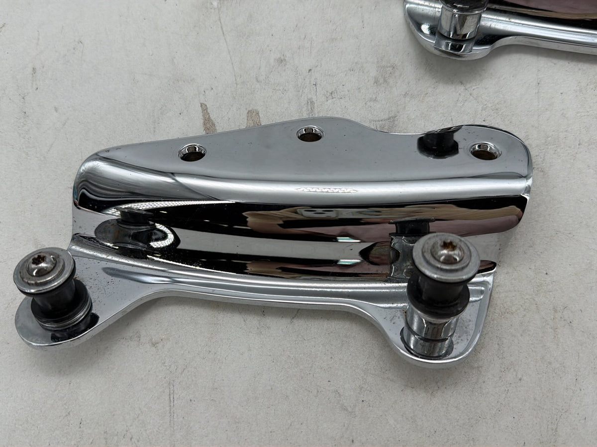 2011 Harley Road Glide Touring FLTRX OEM 5 Point Detachable Docking Hardware