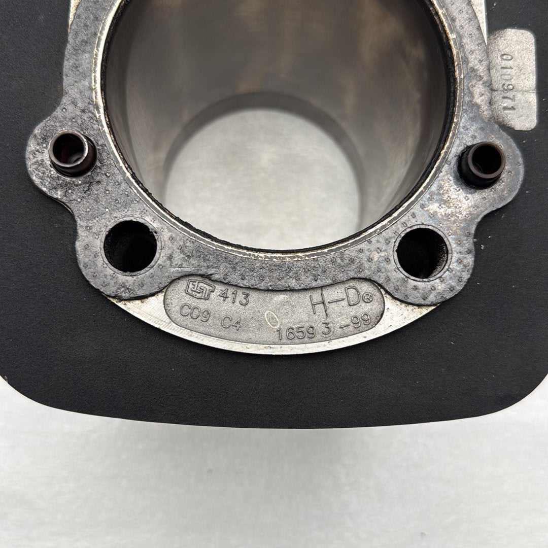 2007 - 2012 Harley-Davidson Touring Electra Glide Ultra Engine Cylinder 17458-07