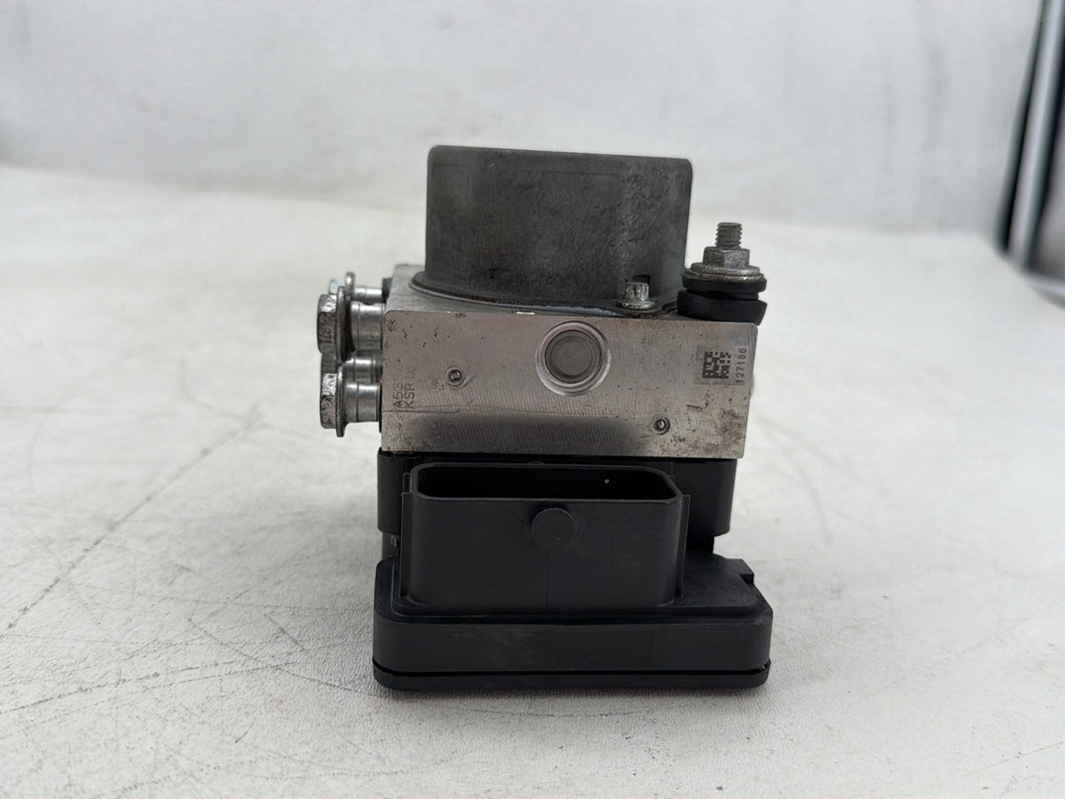 2018 Harley Road Glide Touring FLTRXS OEM ABS Brake Pump & Control Module