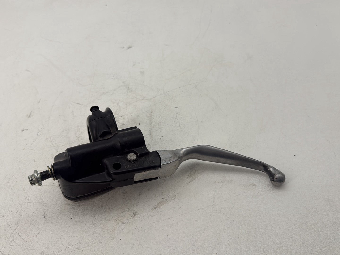 2007 Harley Touring FLHTP Electra Glide Police OEM Front Right Brake Lever Master Cylinder