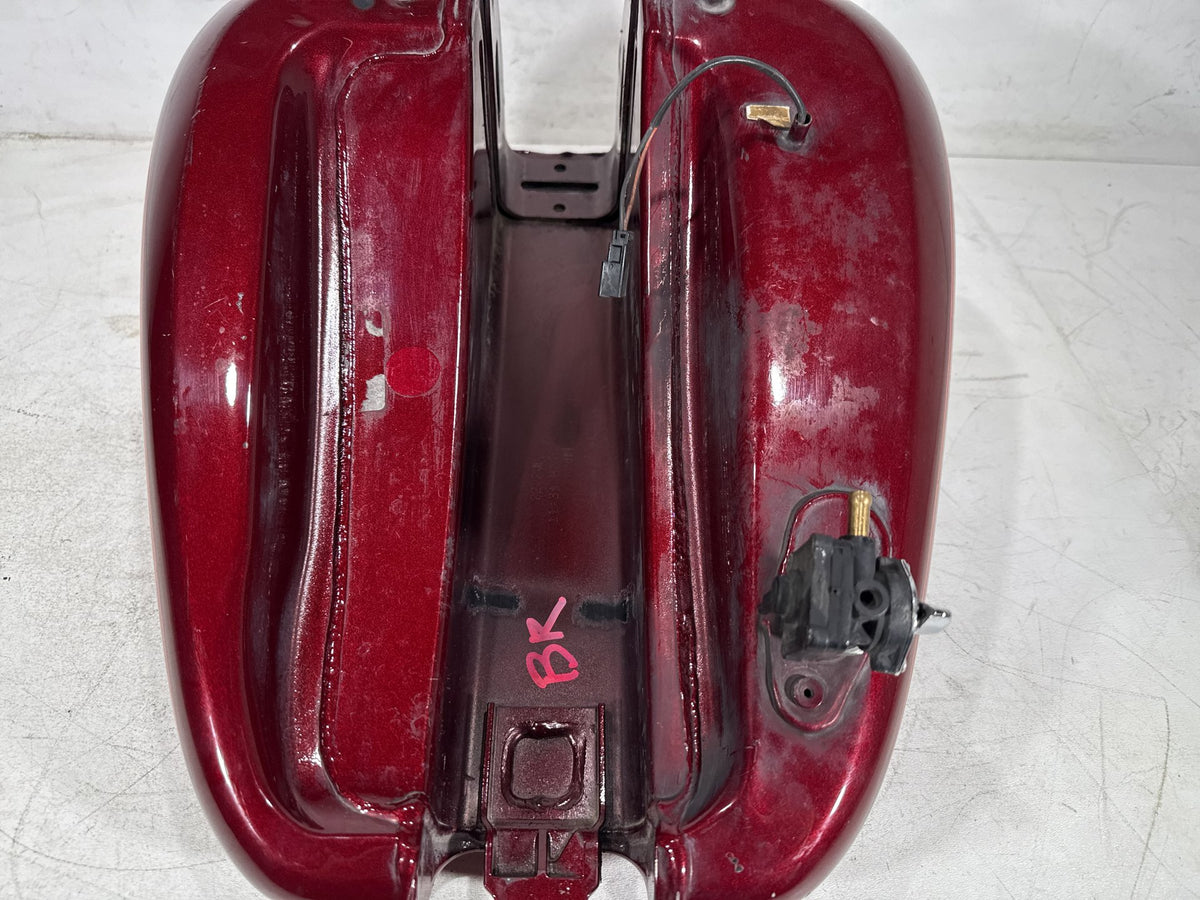 2001 Harley Heritage Softail Classic OEM Fuel Gas Tank Gasoline Reservoir CARB