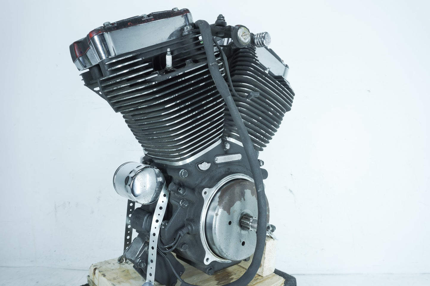 1999 - 2006 Harley-Davidson Dyna Wide Glide CARB Twin Cam 88 Engine Motor 16165-03