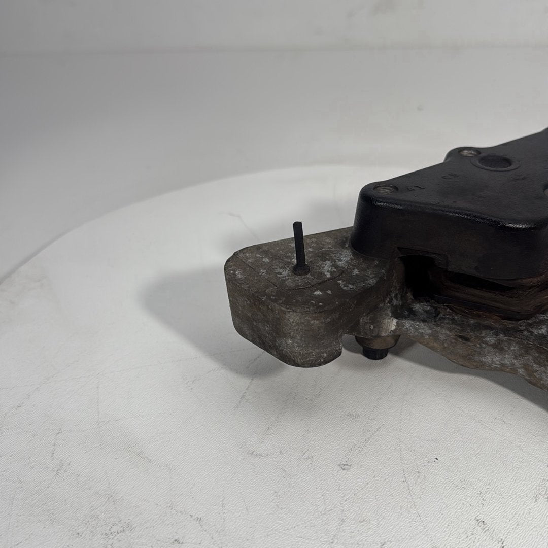 1999 - 2006 Harley-Davidson Touring Electra Glide Ultra Rear Back Brake Caliper 44080-02C