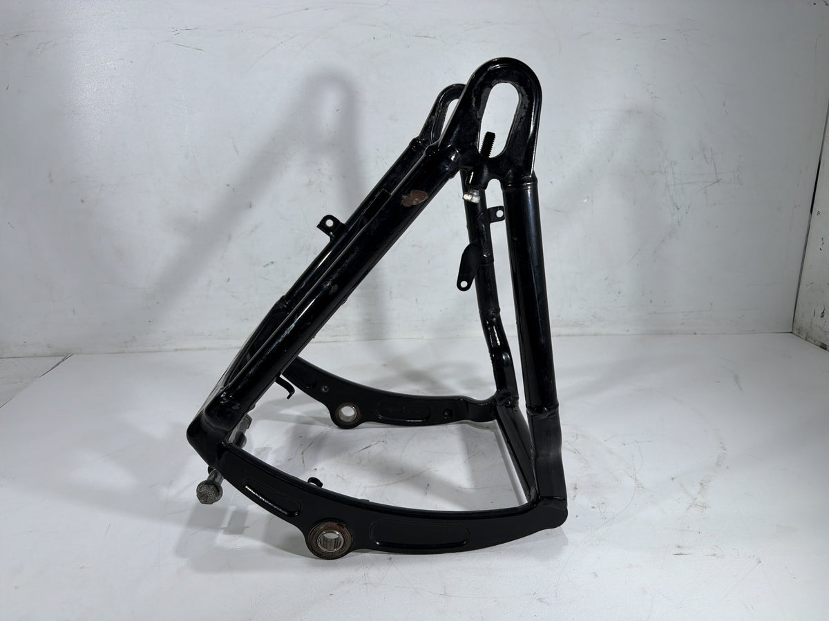 2014 Harley Softail Slim FLS OEM Rear Fork Swingarm Swing Arm