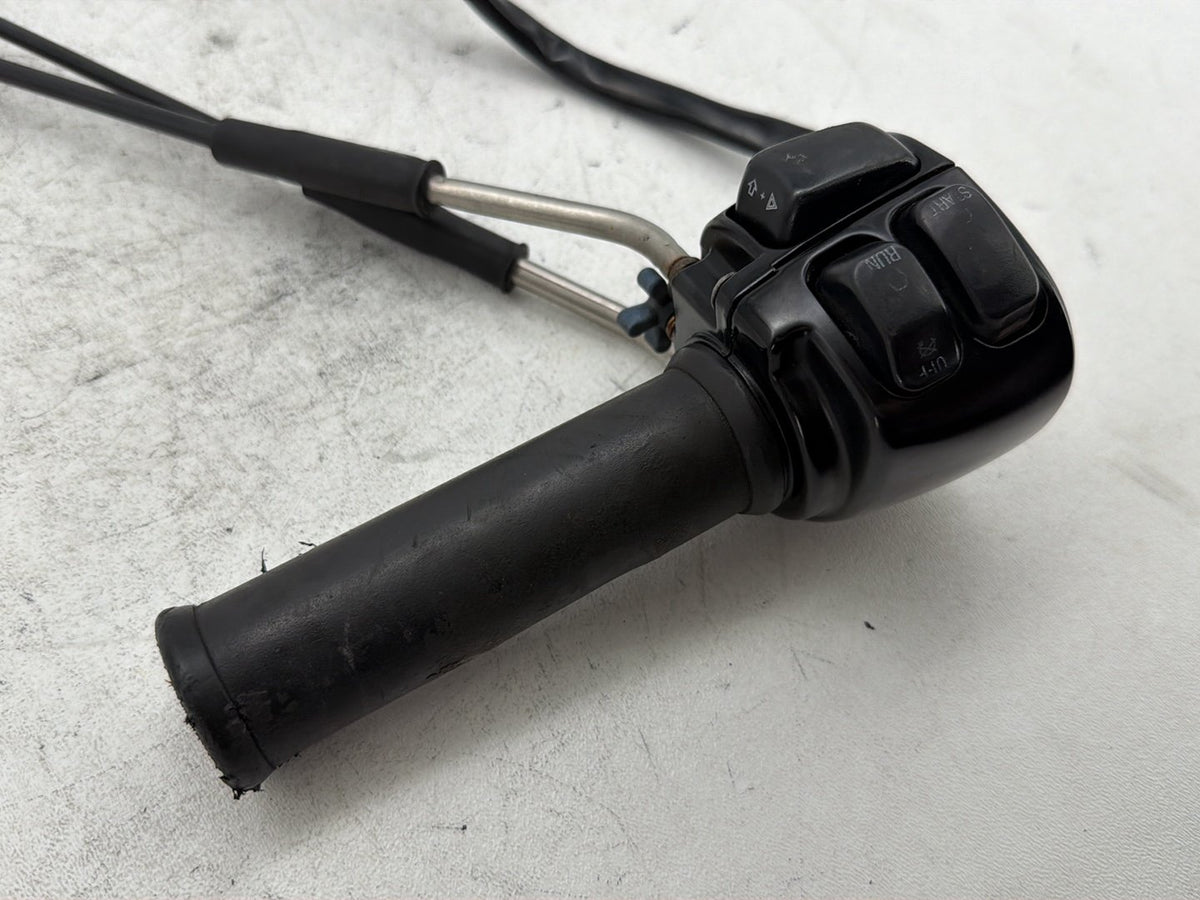 2006 Harley Sportster 1200 Custom XL1200C OEM Right Engine Start Kill Switches Controls