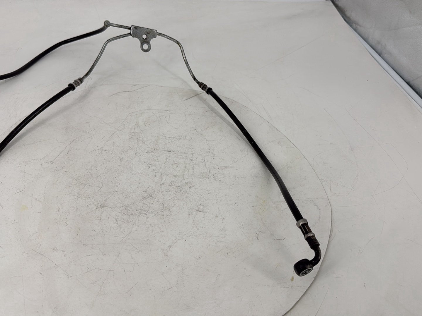 2008 - 2016 Harley-Davidson Touring Street Glide Front Brake Hose Line Pipe NON-abs  	43350-08