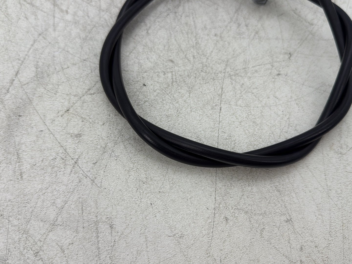 2012 Harley Dyna Super Glide Custom FXDCI OEM Front Brake Hose Line Pipe NON-abs
