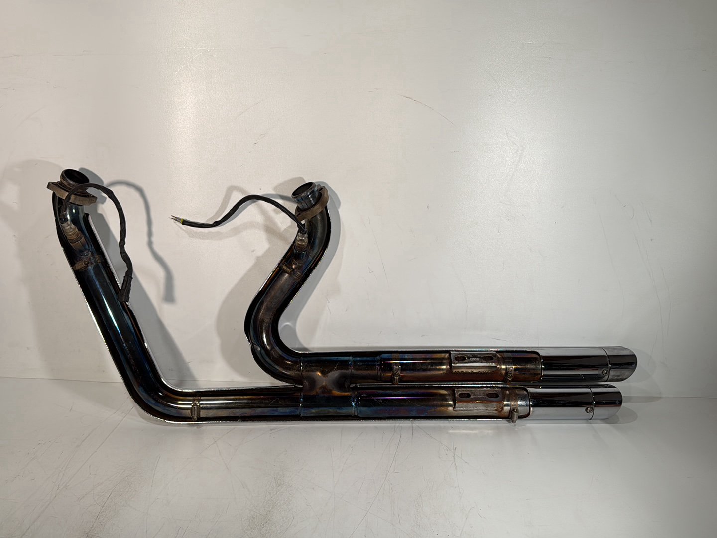 2007 - 2017 Harley-Davidson Dyna Super Glide Custom Exhaust Header Pipes Vance & Hines 65631-06