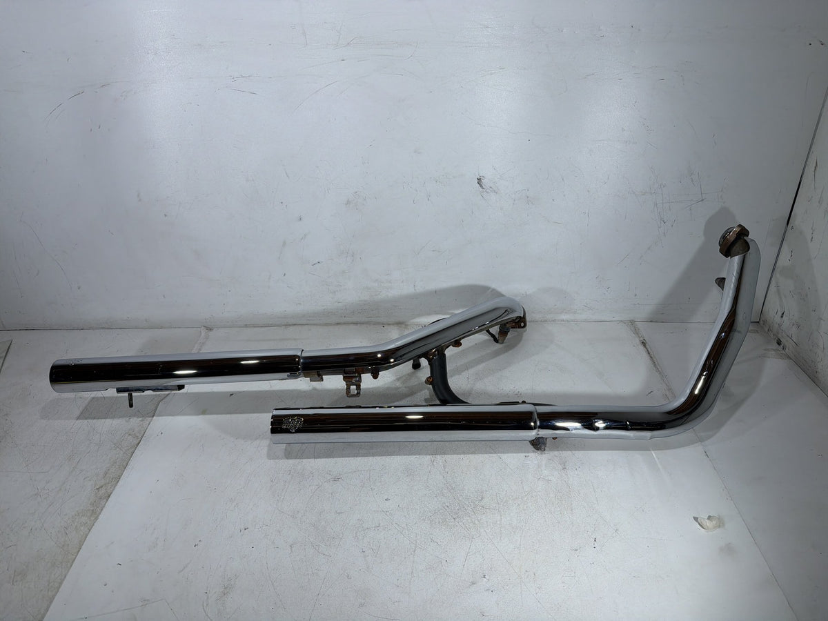 07 Harley Dyna Super Glide Exhaust Header Pipes Muffler Vance & Hines NO Bracket