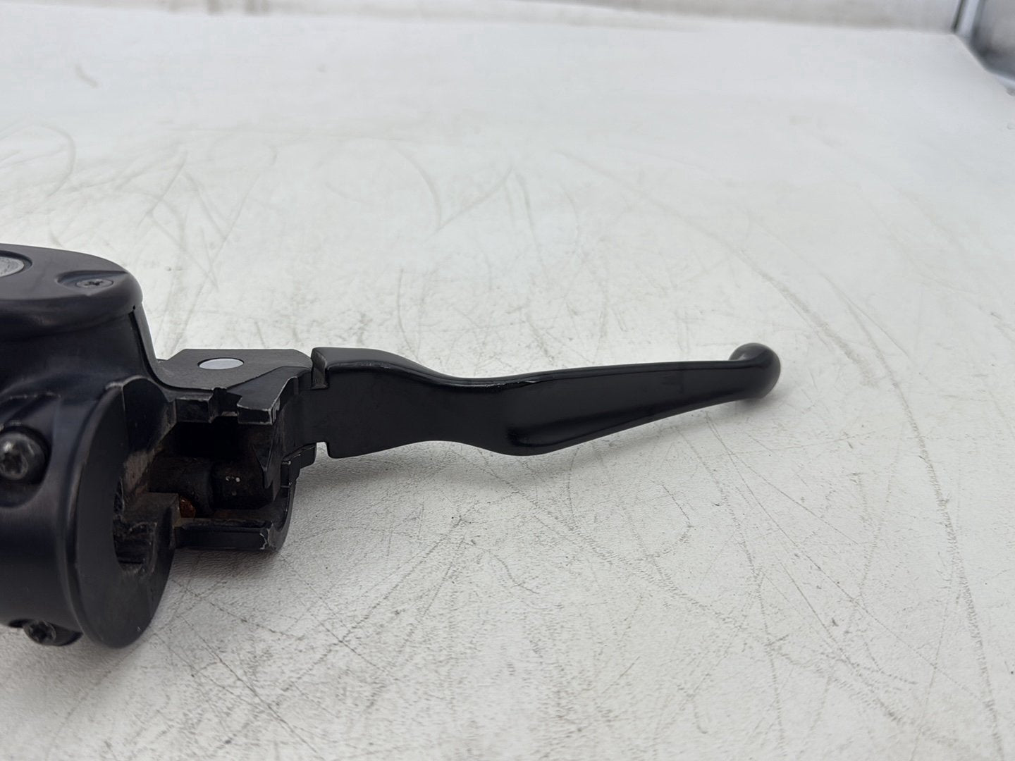 2013 Harley Forty-Eight Sportster 1200X OEM Front Right Brake Lever Master Cylinder
