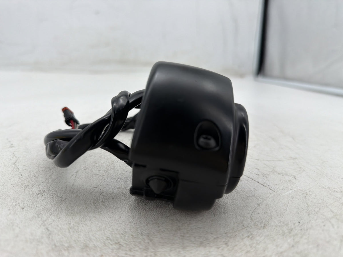 2014 Harley Softail Slim FLS OEM Left Turn Signal Headlight Switches Controls