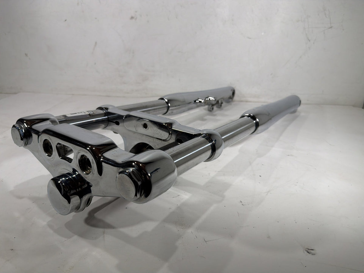 2001 Harley Softail Deuce FXSTD Front Triple Tree Set & LH RH Fork Legs Sliders