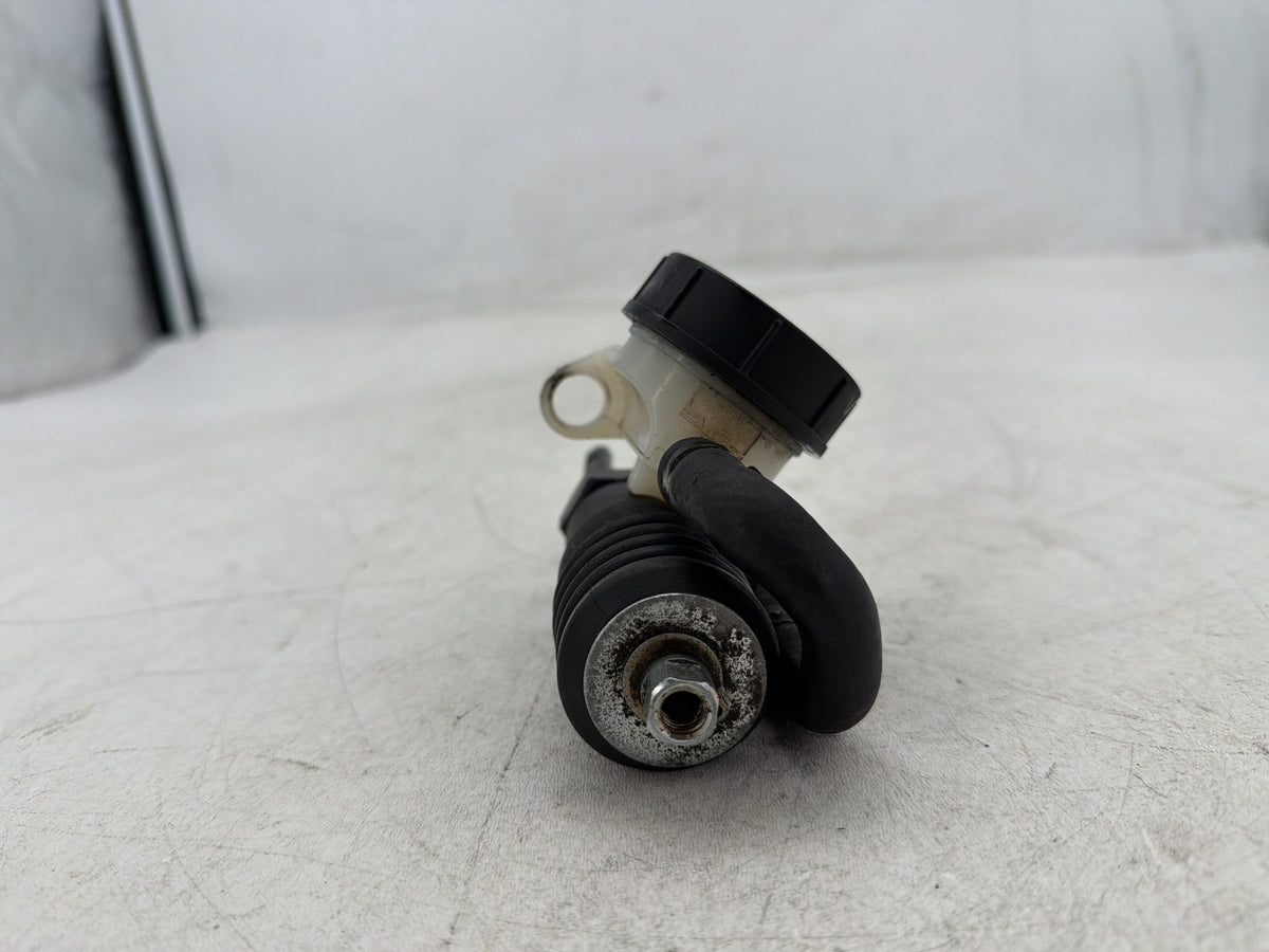 2017 Harley Dyna Street Bob FXDB OEM Rear Brake Master Cylinder Reservoir ABS