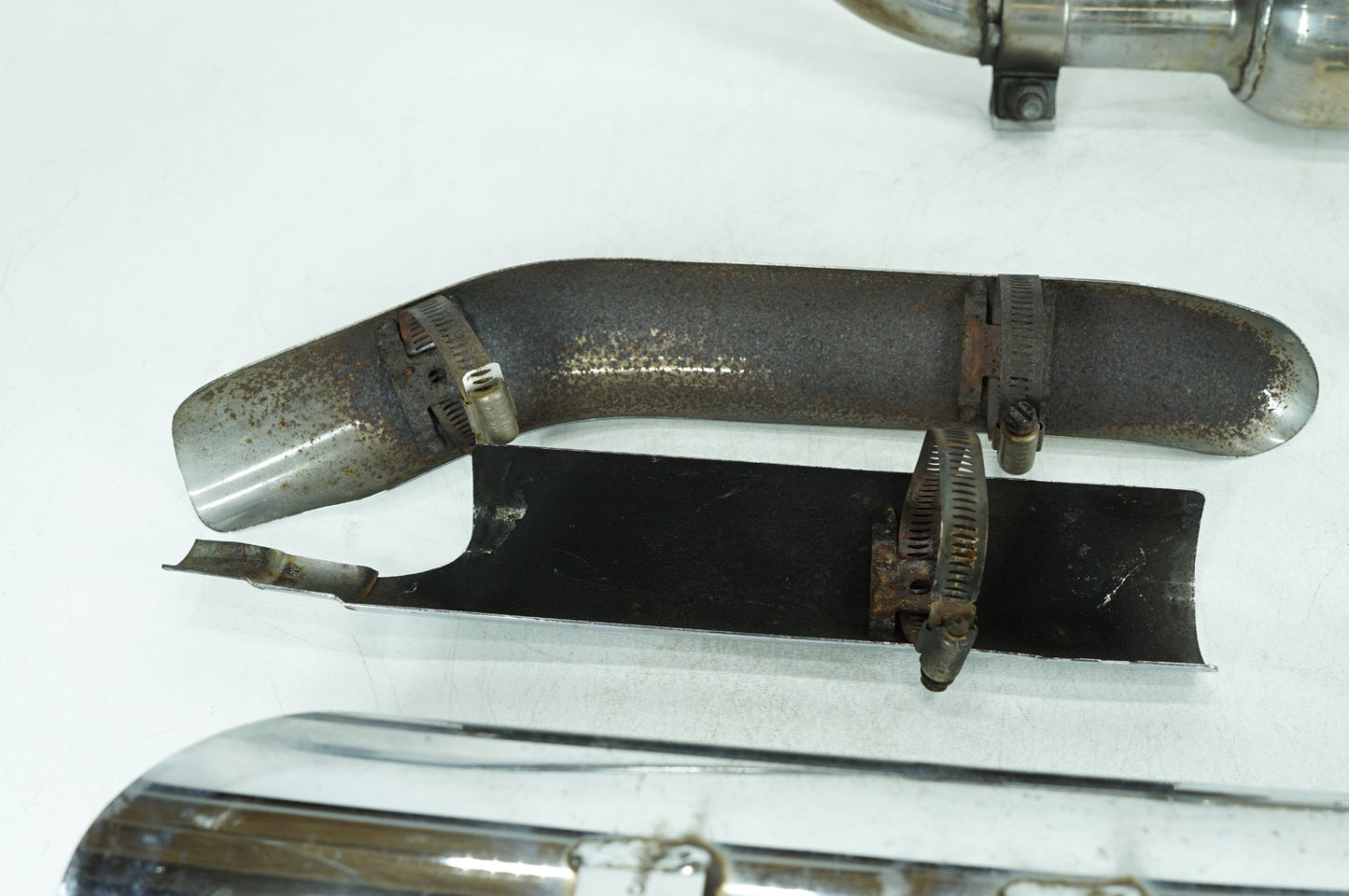 1984 - 1998 Harley-Davidson Touring Electra Glide Ultra Exhaust Header Pipes Muffler  	65627-95A