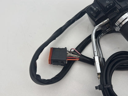 1999 - 2006 Harley-Davidson Touring Electra Glide Classic Right Engine Start Kill Switches Controls 71684-06A