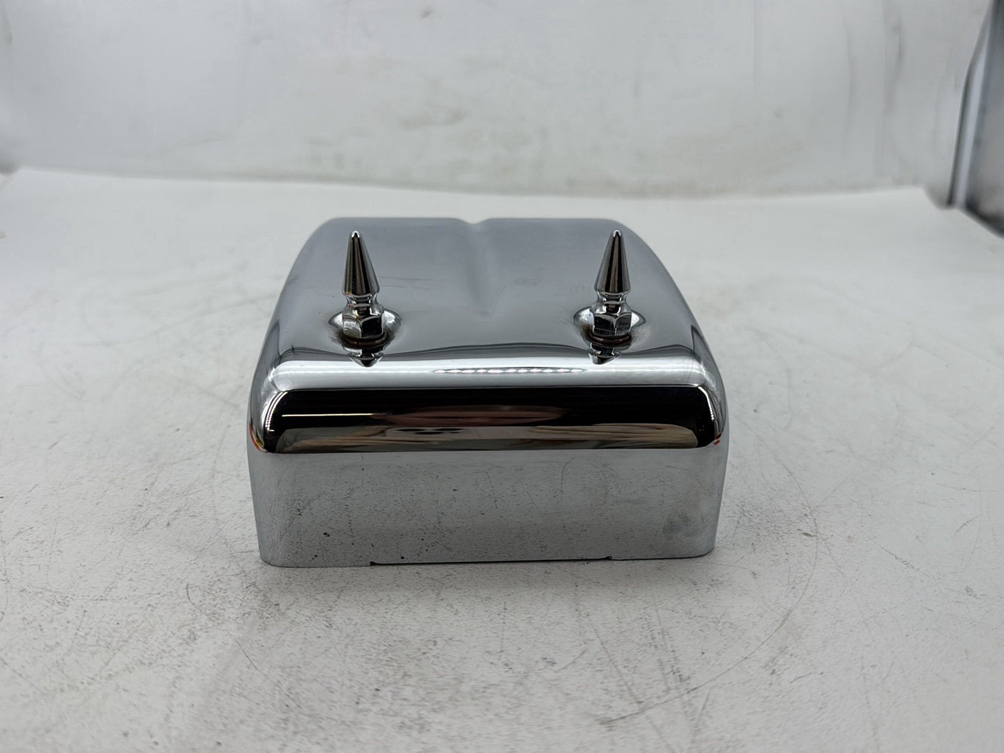 2006 Harley Dyna FXDWGI Wide Glide OEM Electrical Panel Holder Bracket Carrier Caddy