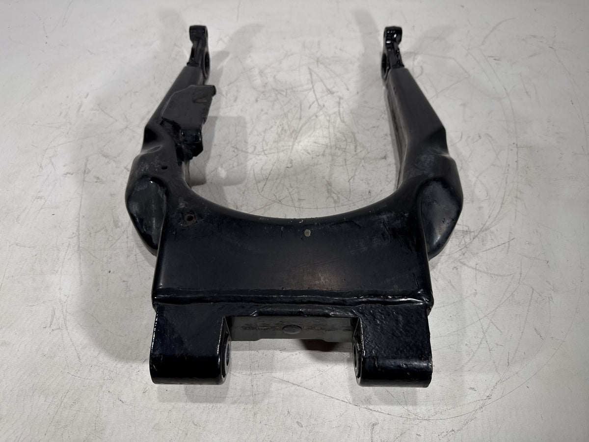 2012 Harley Electra Glide Touring Ultra OEM Rear Fork Swingarm Swing Arm