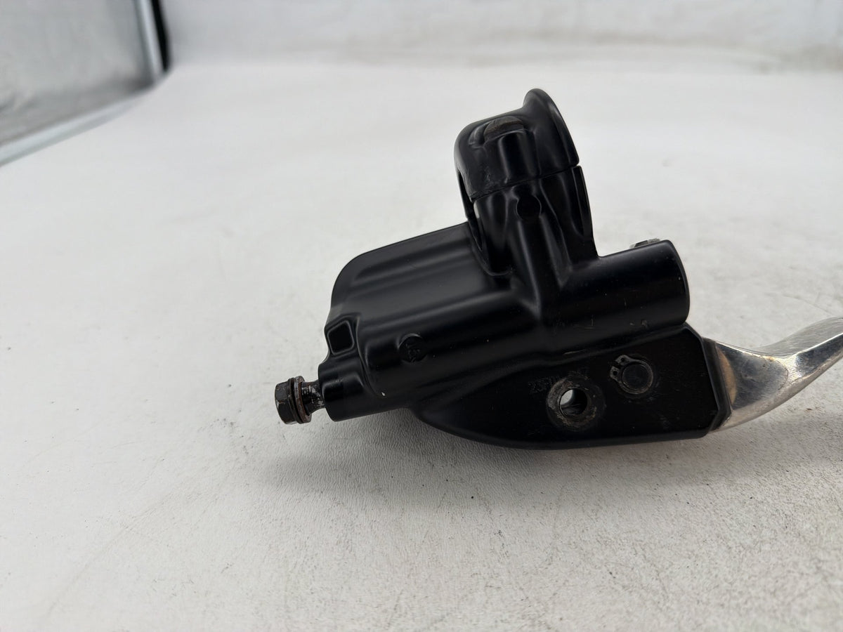 2012 Harley Electra Touring Ultra OEM Front Right Brake Lever Master Cylinder