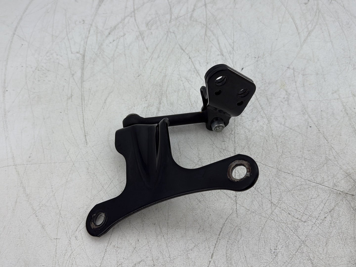 2006 Harley Sportster XL883L 883 Low OEM Mounting Bracket Holder Support Base