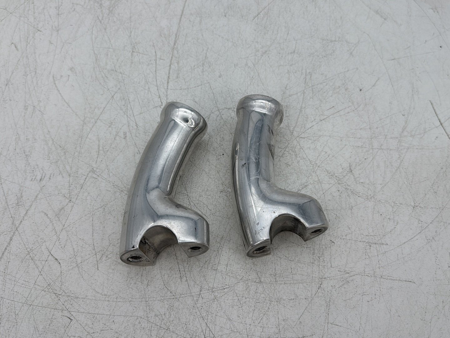 2008 Harley Dyna FXDL Low Rider Anniversary OEM Front Handlebar Risers Riser