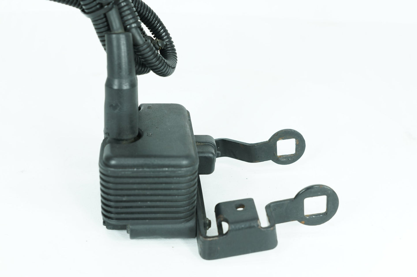 2004 - 2013 Harley-Davidson Sportster Base 883 Ignition Coil Spark Plugs Cable  	31655-99