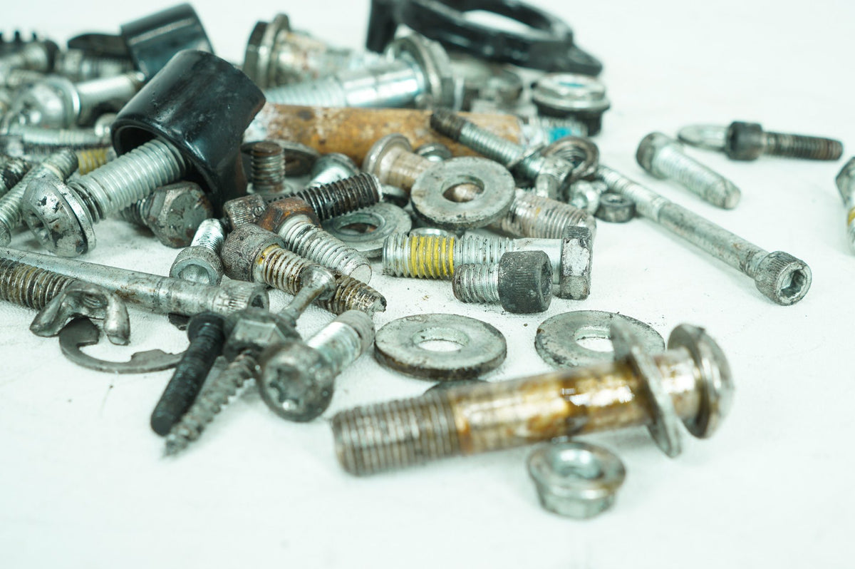 Hardware Bolts Nuts & Brackets, 2010, Harley-Davidson, Sportster, Iron, XL883N