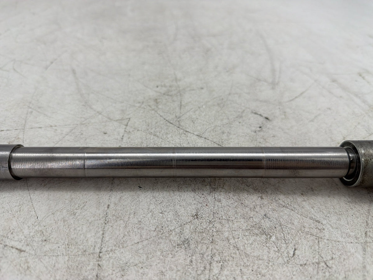 2004 Harley Heritage Softail Classic FLSTCI OEM Front Wheel Axle Bolt Shaft