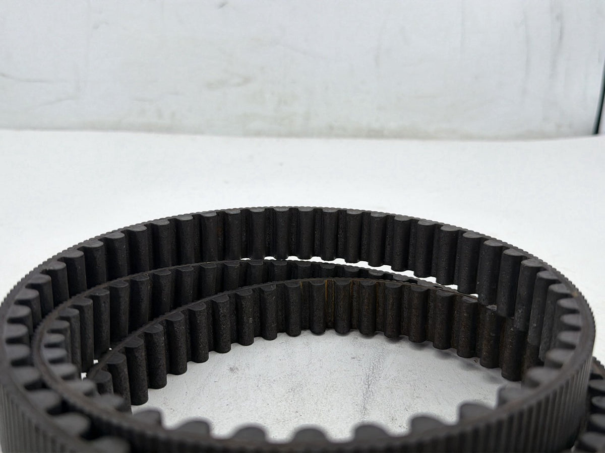 2005 Harley Softail Standard FXST OEM Rear Drive Belt 40307-00 135T 1-1/8"
