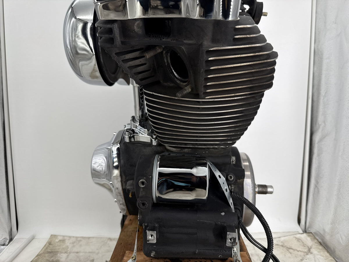2001 Harley Heritage Softail Classic OEM CARB Twin Cam 95 B Engine Motor 5 mi.