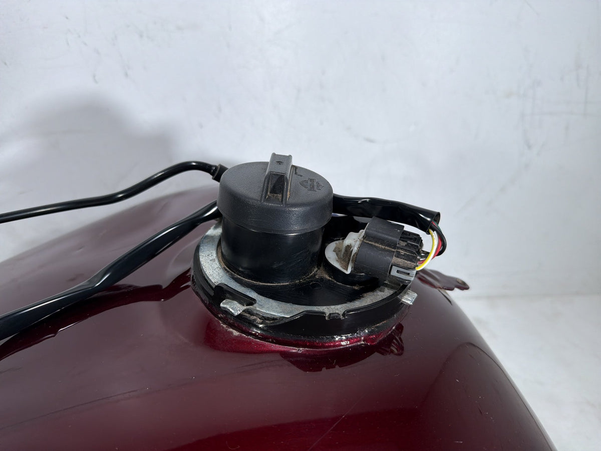 2015 Harley Electra Glide Touring OEM Fuel Gas Tank Gasoline Reservoir DENTED