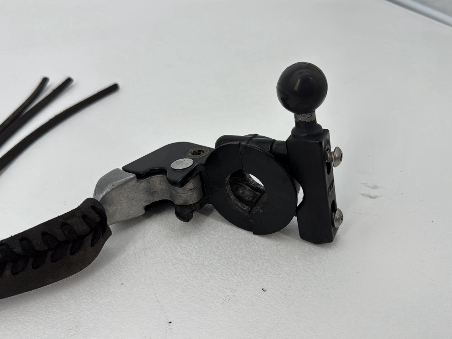 1999 - 2006 Harley-Davidson Touring Electra Glide Classic Front Left Hand Clutch Control Lever 45015-96