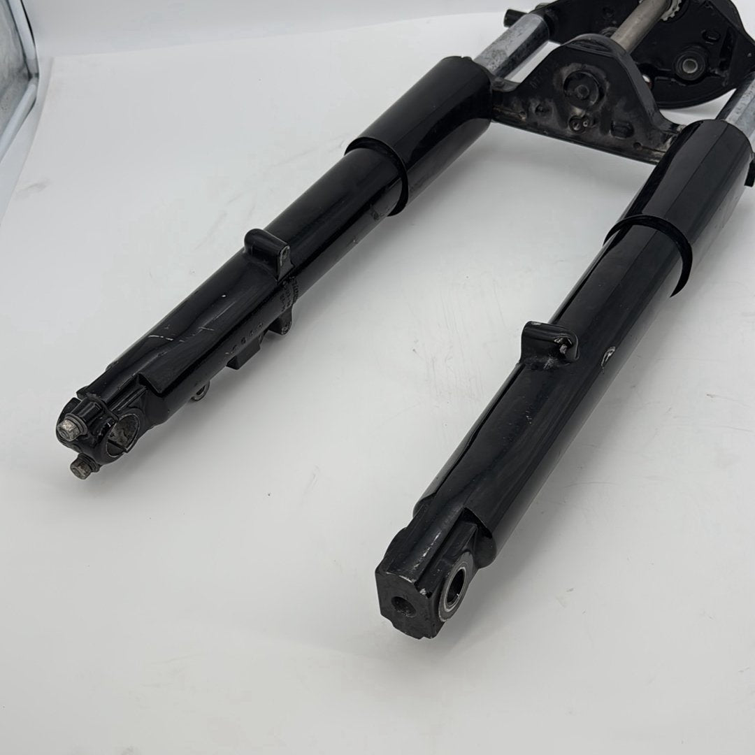 2008 - 2016 Harley-Davidson Touring Street Glide Front Triple Tree Set & LH RH Fork Legs Sliders 45435-10