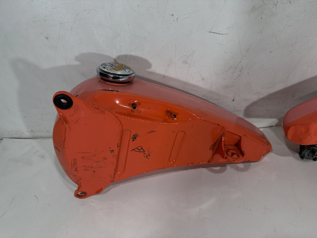 1995 Harley Heritage Softail Classic OEM Fuel Gas Tank Gasoline Reservoir