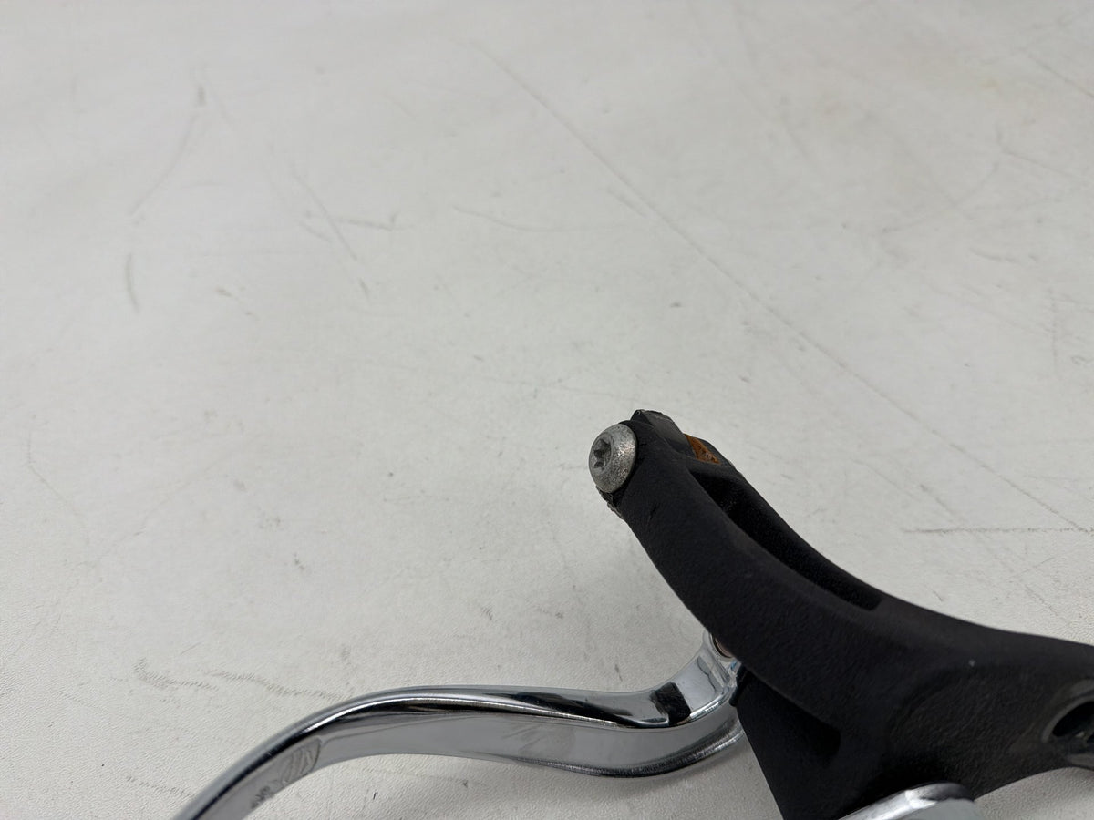 2016 Harley Dyna Fat Bob FXDF 103 OEM Left Driver Foot Controls Peg Rest