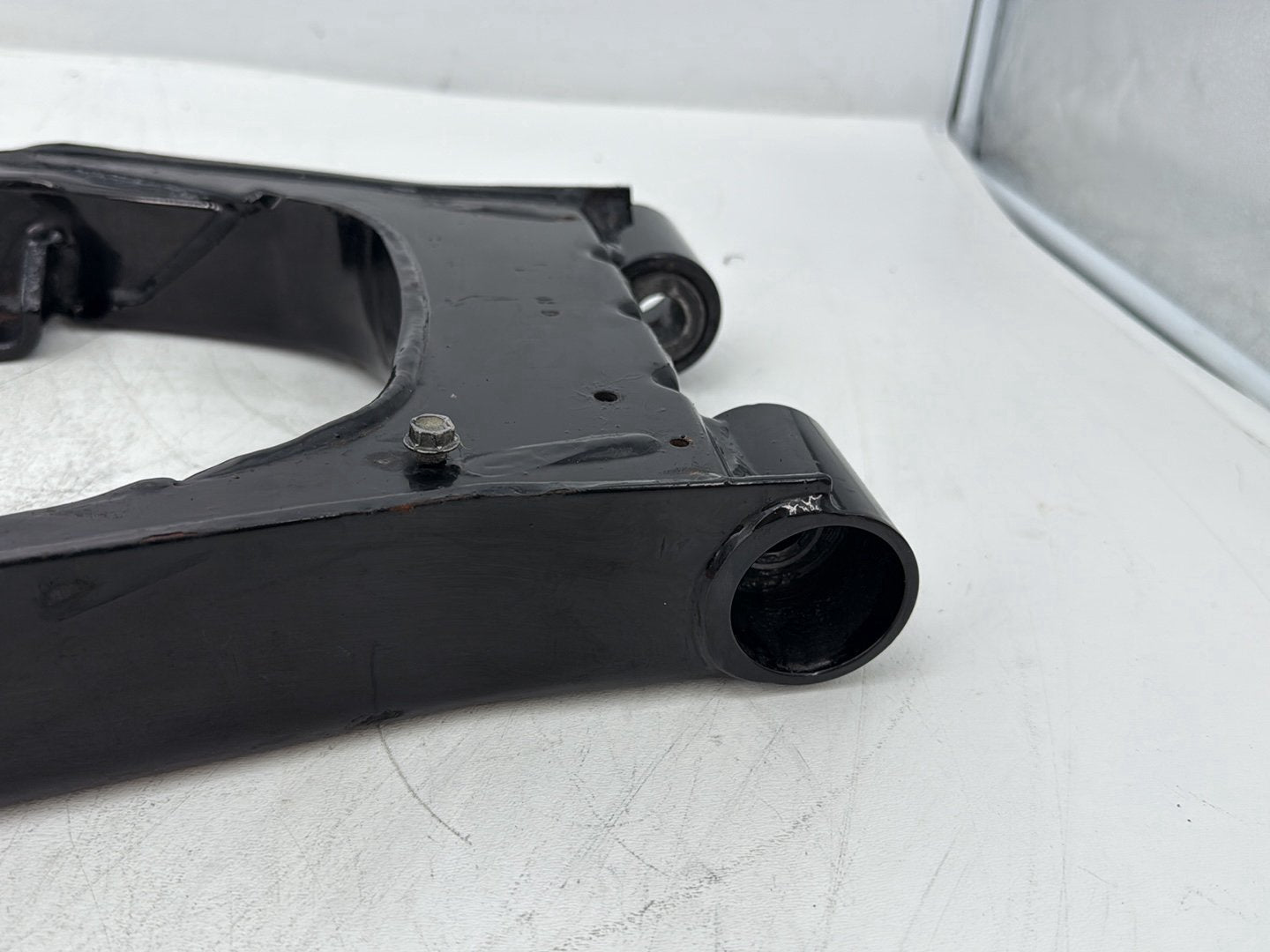 2008 Harley Electra Glide Touring Ultra FLHTCUI OEM Rear Fork Swingarm Swing Arm