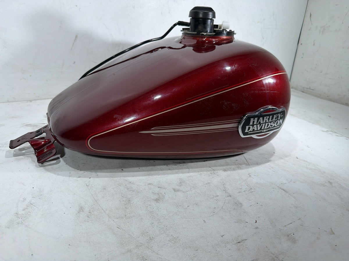 2010 Harley Electra Glide Touring Ultra OEM Fuel Gas Tank Gasoline Reservoir
