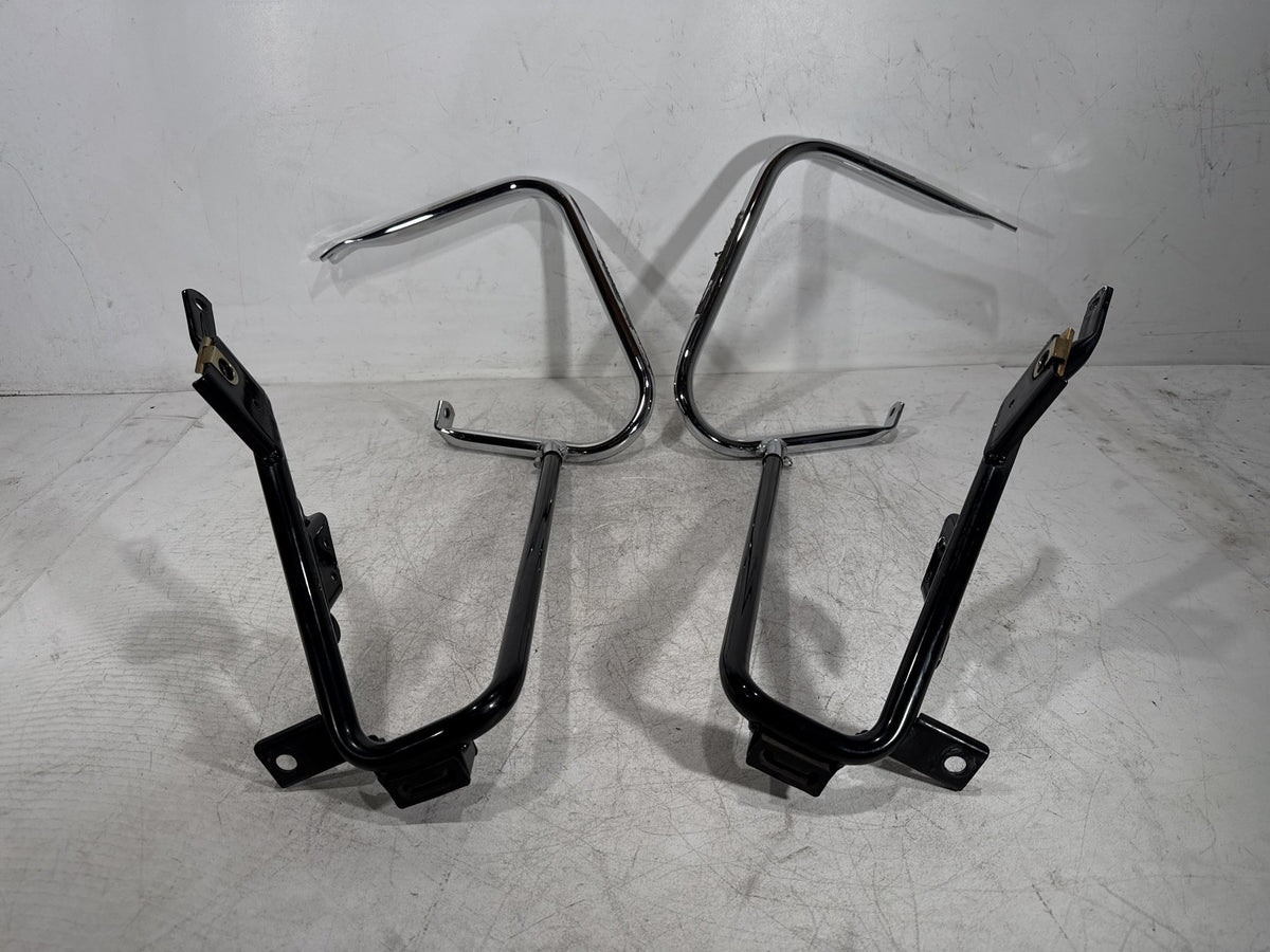 2009 Harley Electra Glide Touring CVO Rear Left Right Saddlebag Guard Rails Bar