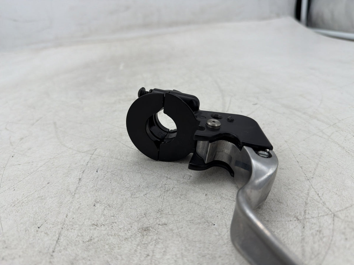 2017 Harley Dyna Street Bob FXDB OEM Front Left Hand Clutch Control Lever