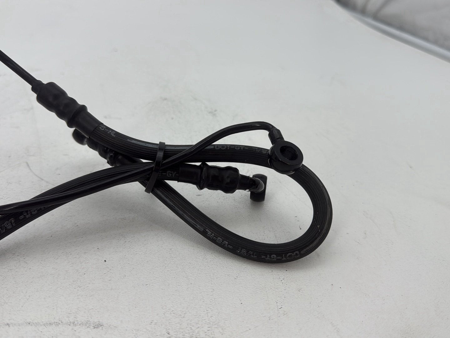 1998 Harley Road King Touring FLHRCI Classic OEM Front Brake Hose Line Pipe