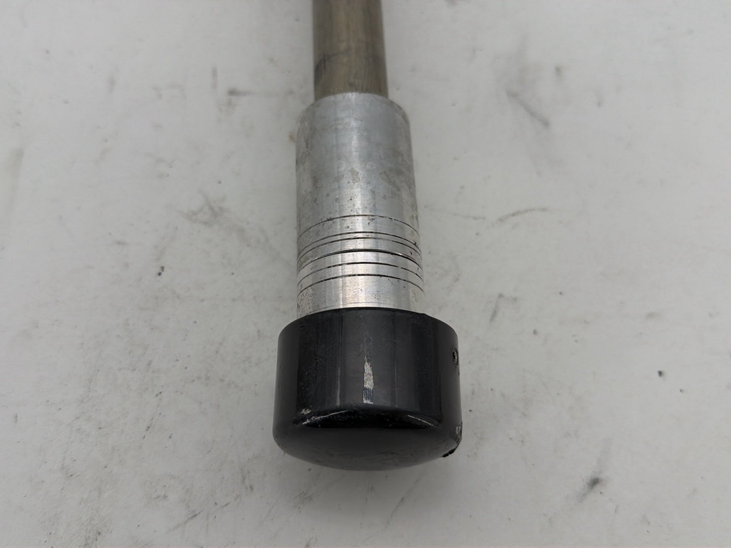 2008 Harley Dyna Fat Bob FXDF OEM Rear Wheel Axle Bolt Shaft