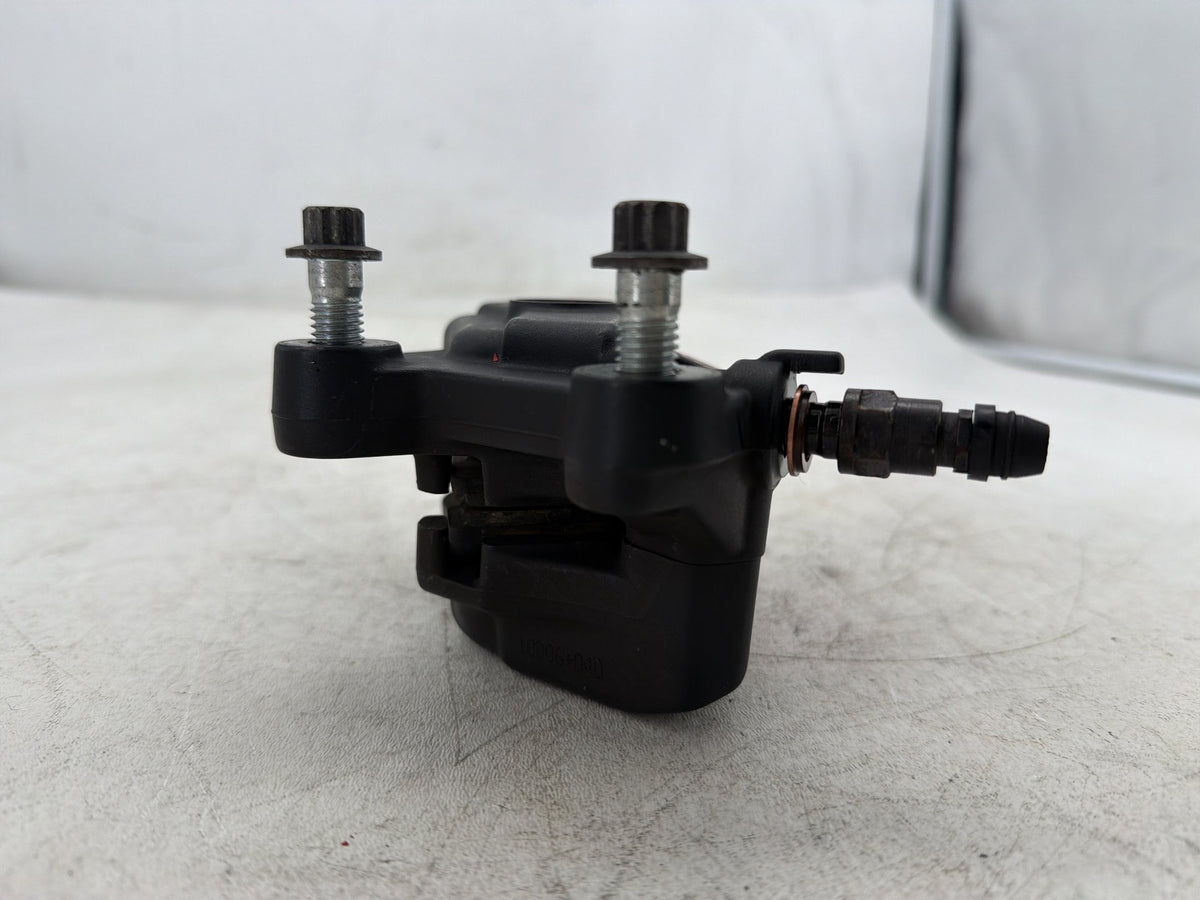 2010 Harley Road King Touring Police OEM Front Right 1 Brake Caliper