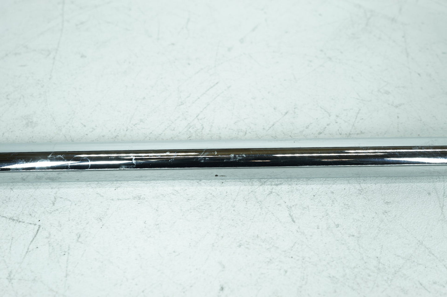 2007 - 2011 Harley-Davidson Touring Street Glide Rear Left Right Saddlebag Guard Rails Bar 49206-04