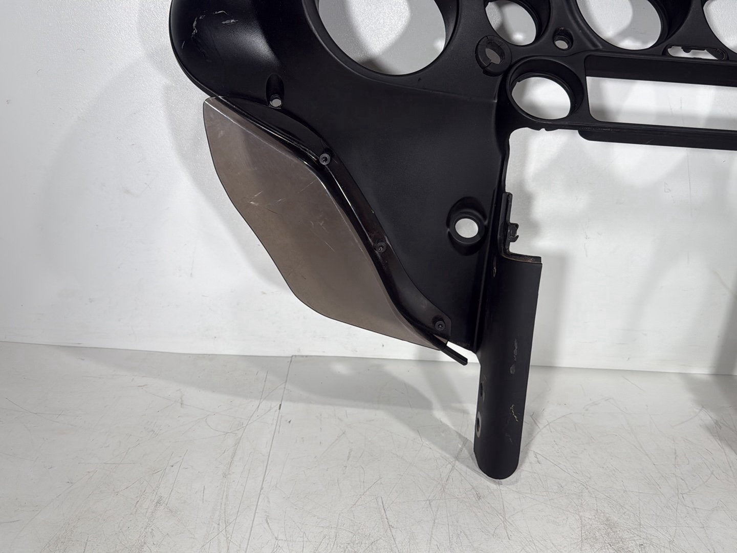 1999 - 2006 Harley-Davidson Touring Electra Glide Classic Front Inner Batwing Fairing Cover  	58497-96B