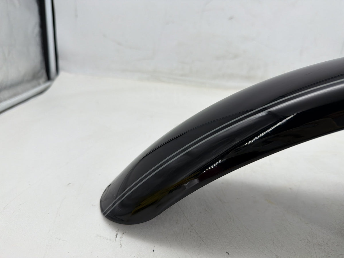 2006 Harley Softail Deuce FXSTDI OEM Front Wheel Fender Shell Panel