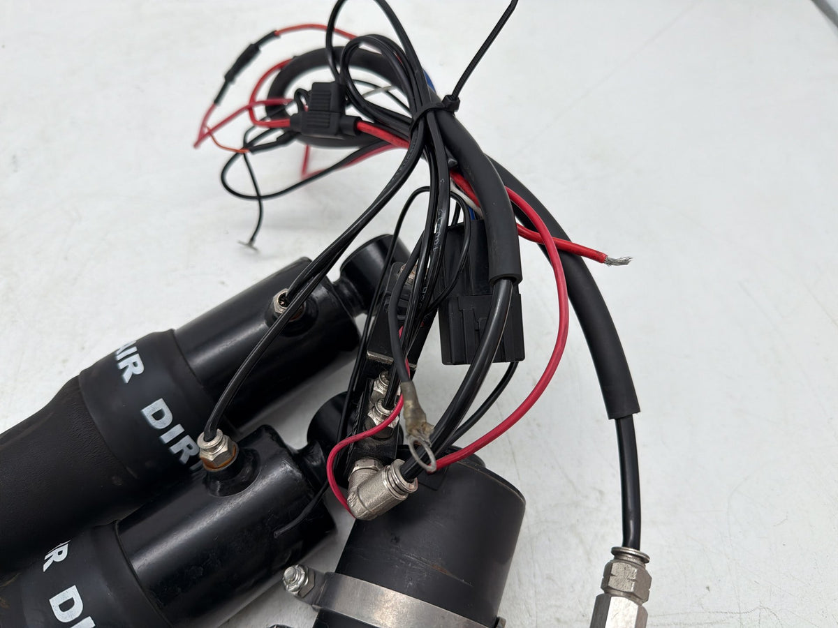 2012 Harley Street Glide Touring FLHX OEM Rear Left Right Shock Absorbers