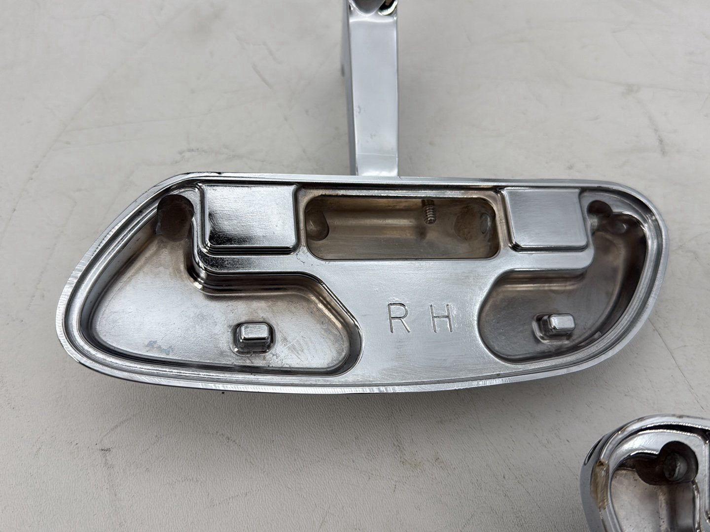 2019 - 2023 Harley-Davidson Touring Street Glide Left & Right Passenger Floorboard Foot Rest 50357-04