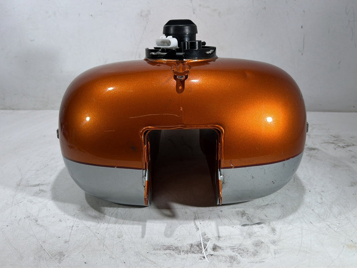 2014 Harley Electra Glide Touring Ultra OEM Fuel Gas Tank Gasoline Reservoir